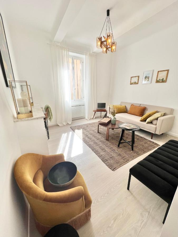 Maison De Village Au Calme. Lourmarin Esterno foto